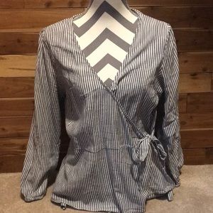Old Navy L Blue striped Wrap Top